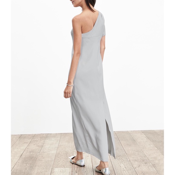 Banana Republic 100% Silk Dress - Picture 3 of 13